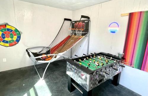 Downtown San Antonio Villa | Luxurious Villa with Private GAME ROOM – Your Ultimate Retreat for Fun and Relaxation!