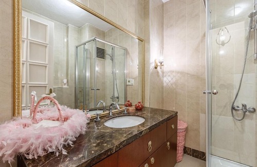 Beylerbeyi Villa | Luxurious Waterfront Mansion with Amazing Bosphorus View