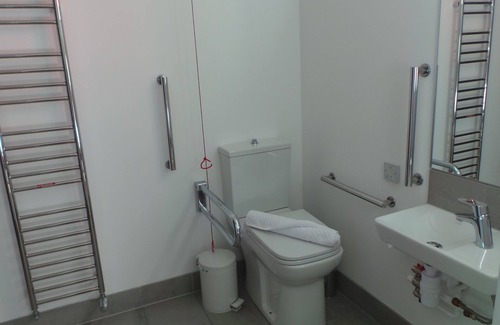 John O'Groats Apartment | Luxury 1 Bed Room Stylish and contemporary double room with private bathroom within the iconic Inn a