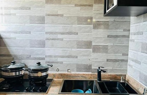 Alimosho Apartment | Luxury 1 bed + Wi-Fi & Pool