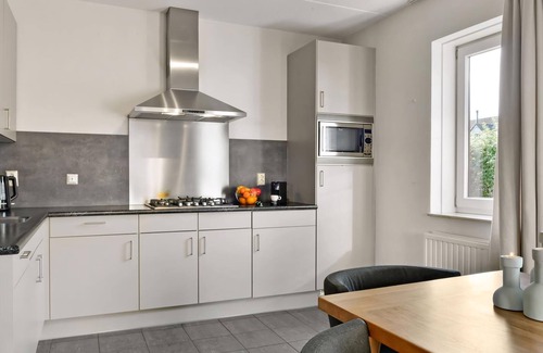 Municipality of Valkenburg aan de Geul Villa | Luxury 10-person villa in the holiday park Landal Kasteeldomein De Cauberg