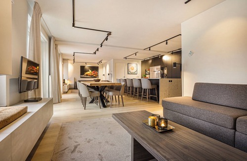 Nooitgedacht House | Luxury 12-person culinary farmhouse in the holiday park Hof van Saksen