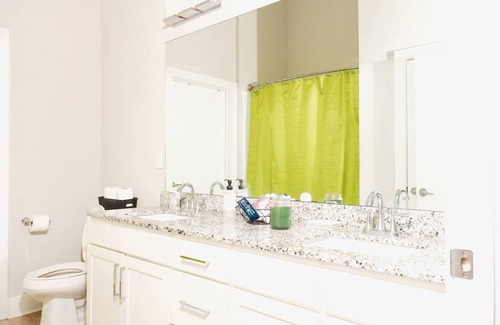 Sandy Springs Apartment | Luxury 1BR in Atlanta - Stylish