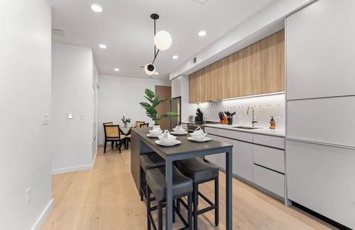 Columbus Park - Andrew Square Apartment | Luxury 1BR Near Broadway Southie 3312