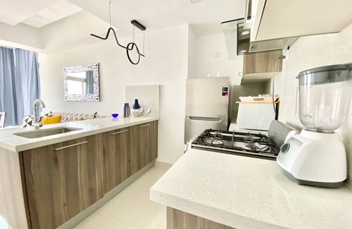 Downtown Santo Domingo Condo | luxury 1br , Pool, Gym, Close Agora Mall