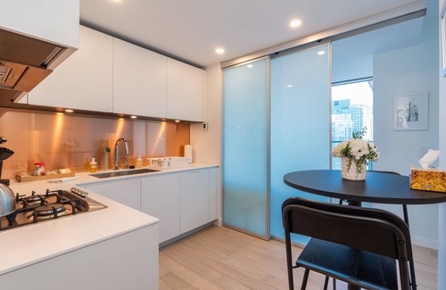 Downtown Vancouver Condo | Luxury 1BR w/Great View in Downtown Vancouver