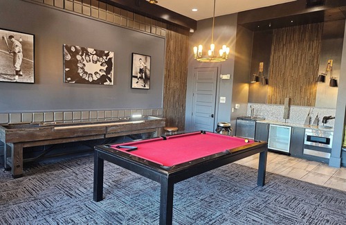 Frisco Apartment | Luxury 2-bedroom apartment with 2bths Pool, Fitness room in vibrant Frisco!