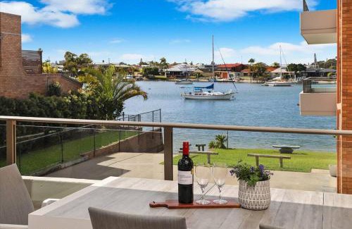 Mooloolaba Apartment | Luxury 2 Bedroom Unit Mooloolaba