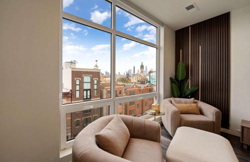 Pulaski Park Apartment | Luxury 2BD-2BA View-Gym-Rooftop