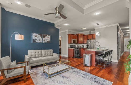 Olde Kensington Apartment | Luxury 2BD | Northern Libs | 2 Beds | Onsite gym