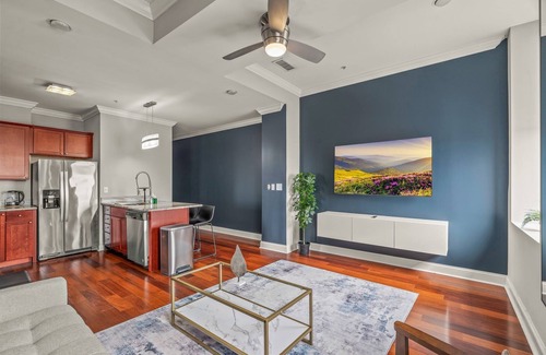 Olde Kensington Apartment | Luxury 2BD | Northern Libs | 2 Beds | Onsite gym