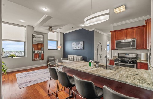 Olde Kensington Apartment | Luxury 2BD | Northern Libs | 2 Beds | Onsite gym