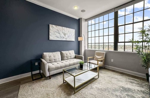 Olde Kensington Apartment | Luxury 2BD | Northern Libs | 2 Beds | Onsite gym