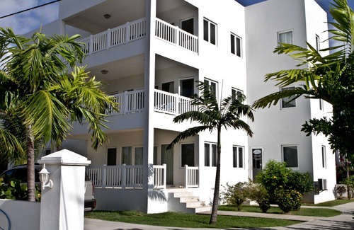 West End Village Apartment | Luxury 2bedroom holiday apartments w/wifi & AC in the picturesque West End, #7