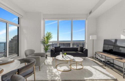 Humber Bay Apartment | *Luxury 2BR-2BA, High Floor, Unobstructed Lake View*