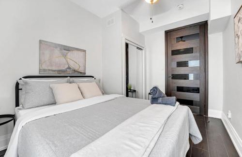 Landsdale House | Luxury 2BR Home Near DT GO Hospitals Waterfalls