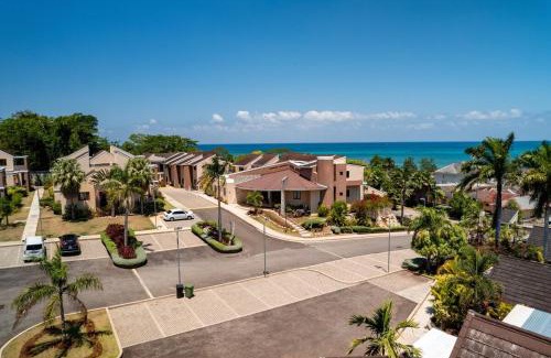 West End Apartment | Luxury 2BR Loft - Ocean View