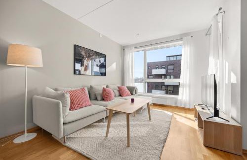 Gamle Oslo Apartment | Luxury 3-Bedroom Flat with Seaview in Central Oslo