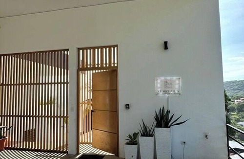 Tamanique House | Luxury 3-bedroom house with WiFi and AC in Tamanique
