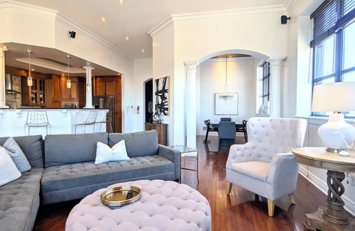 Central Business District Condo | Luxury 3BR Downtown Kalamazoo Penthouse + Private Parking & Walkable