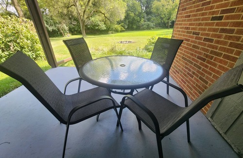 Willowbrook House | Luxury 4-bedroom home in beautiful Willowbrook Forest Preserve area with AC WiFi