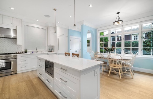 West Point Grey House | Luxury 4 beds Ocean-View house at Point Greg