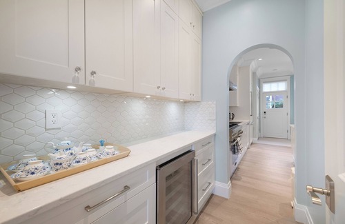 West Point Grey House | Luxury 4 beds Ocean-View house at Point Greg