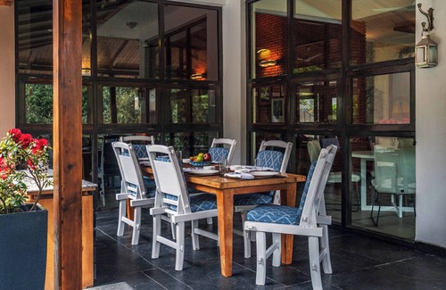 Bhimtal Villa | Luxury 4BHK Villa with Mountain View – Spring Casa, Bhimtal By Ebony Stays