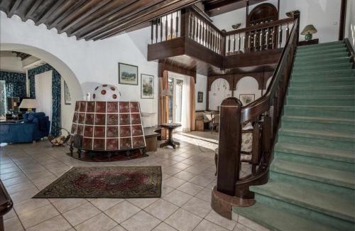 Velden am Worther See Villa | Luxury 4BR Villa Velden Pool Grill