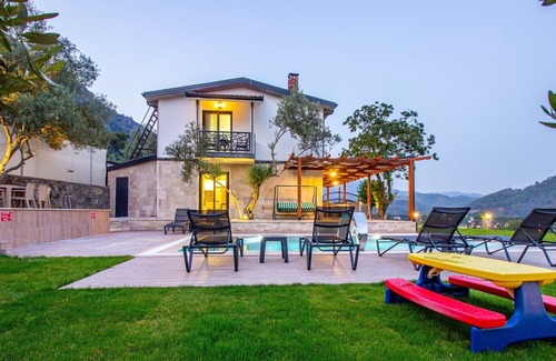Akhisar House | Luxury 5-bedroom Villa with Private Pool in Gocek