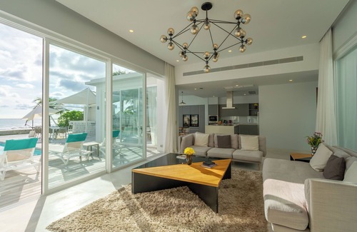 Ban Na Faek Villa | Luxury 5BR Beachfront Villa | Natai Beach