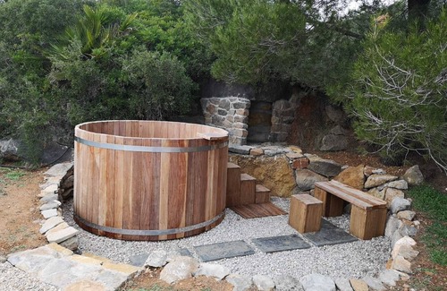 Cabanes Villa | Luxury 7-bed mountain-top ecolodge with sea views - La Cueva de Miravet