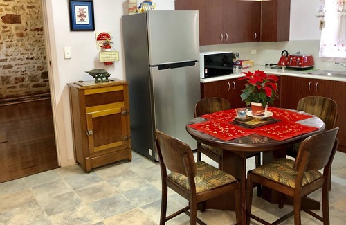 Wonoka House | Luxury accommodation in the Flinders Ranges