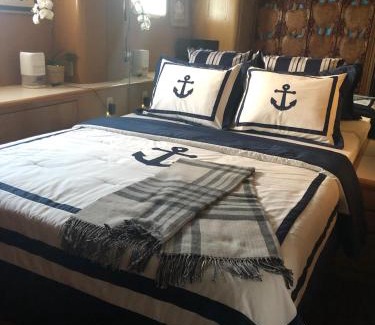 Marina del Rey Boat Rental | Luxury Afloat Yacht Paradise 3 bedrooms 3bath 5 beds with full Marina view