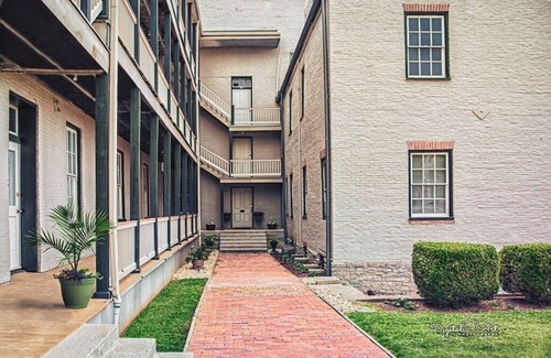 Maysville Apartment | Luxury and Character in Maysville, Kentucky