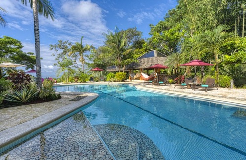 Ballena Villa | Luxury and Comfort in your own tropical resort