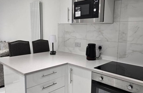 Greenhithe House | Luxury and stylish 3 bedroom house in Greenhithe