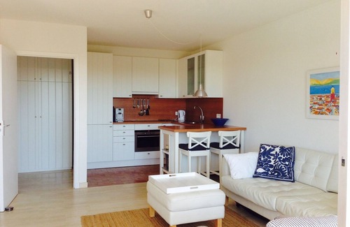 Pardigon Apartment | Luxury apartment with stunning views 150 meters of beach.