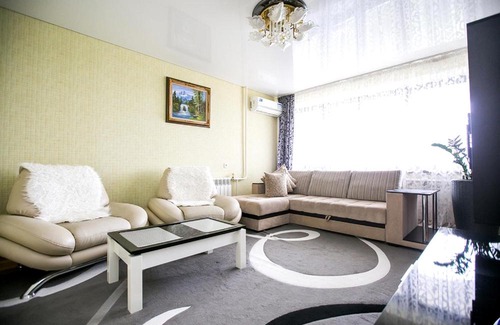 Naberezhnye Chelny Apartment | Luxury Apartment on Syuyumbike