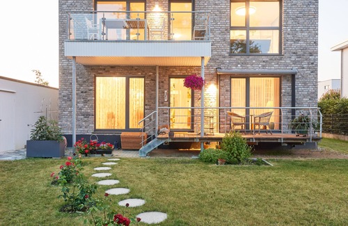 Nordliche Muhlenvorstadt Apartment | Luxury apartment between Ryck and nature reserve