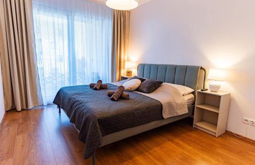 Zapad Apartment | Luxury apartment close to centre, VUSCH private parking included