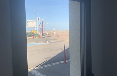 Cayeux-sur-Mer Apartment | Luxury apartment 100 m from the beach