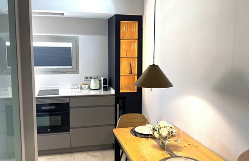 Centro Comercial Apartment | Luxury apartment, Gondomar Suite, free parking