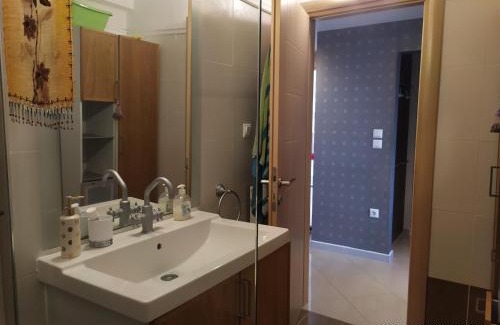 Agia Triada Apartment | Luxury apartment in front of the Sea in Agia Triada