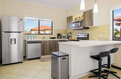 Gold Coast Apartment | Luxury Apartment in Malmok, Aruba