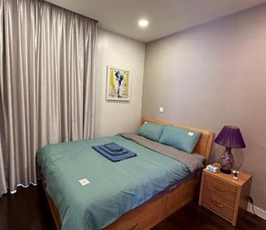 Ba Dinh Apartment | Luxury apartment in the center