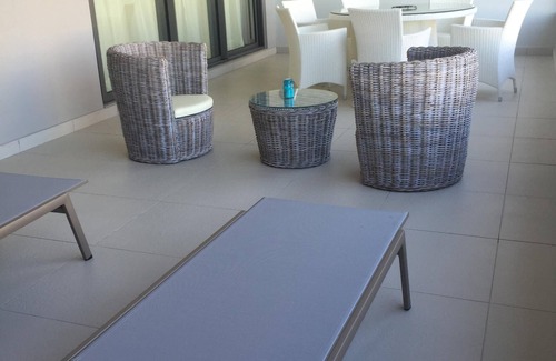 Bain Boeuf Apartment | Luxury apartment with all comfort in the water with pool