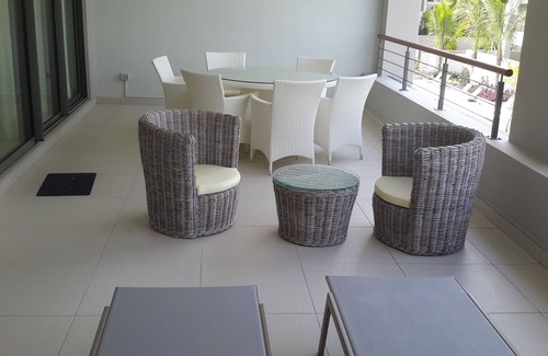 Bain Boeuf Apartment | Luxury apartment with all comfort in the water with pool