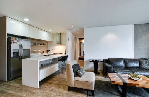 Las Lomas I Apartment | Luxury Apartment with A/C at Energy Living - El Poblado n