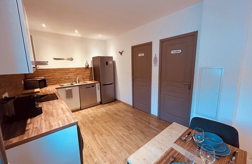 Galeria Apartment | LUXURY APARTMENT WITH SEA VIEW, 1 MIN WALK FROM THE BEACH